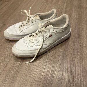 Women’s Adidas sneakers